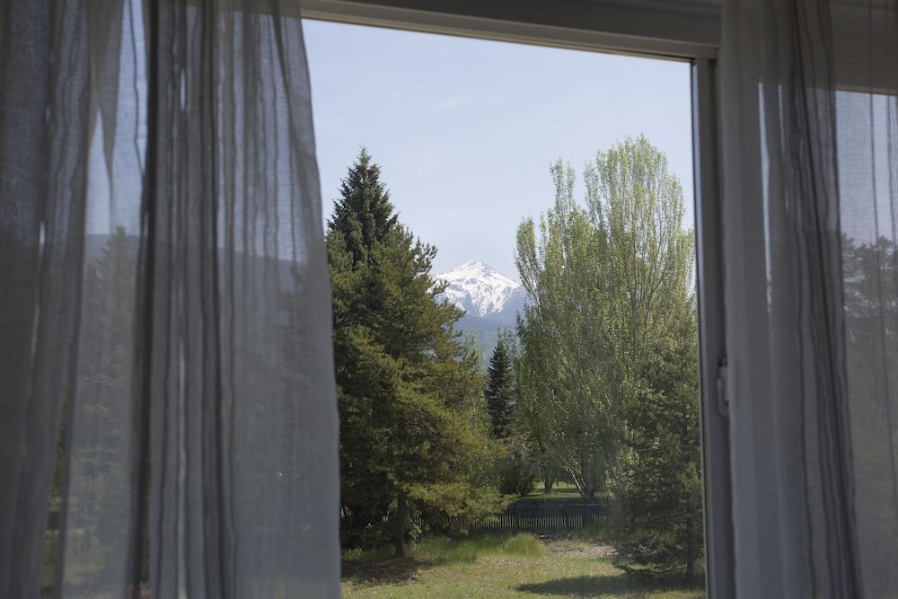 surroundings