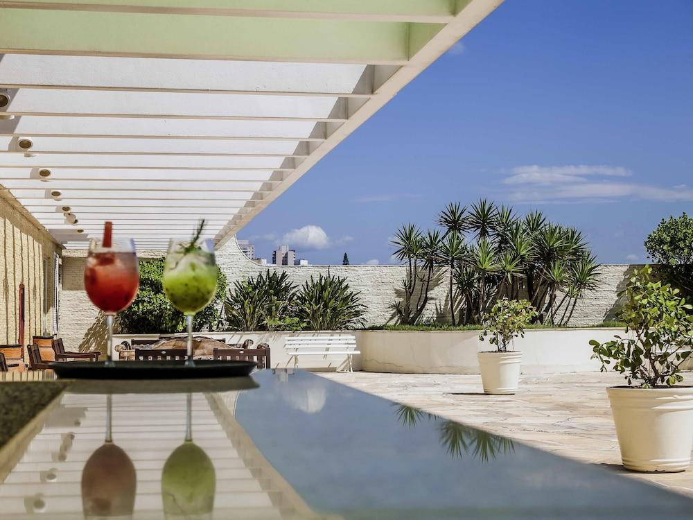 swimming pool spa