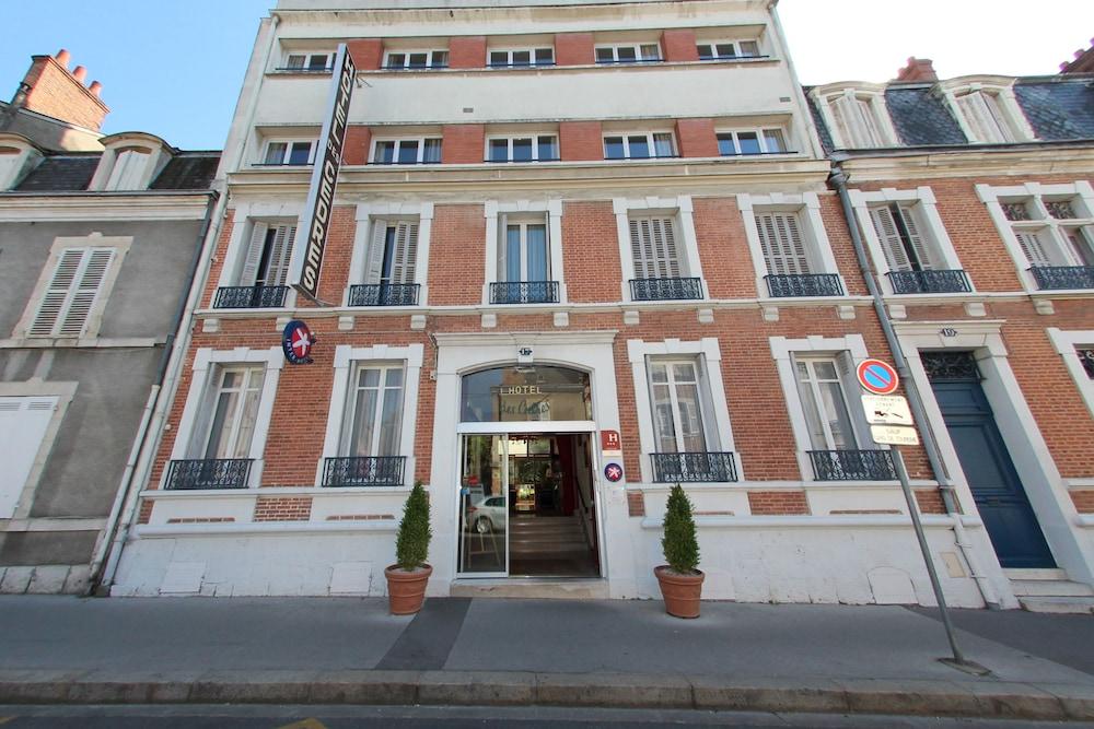 hotel