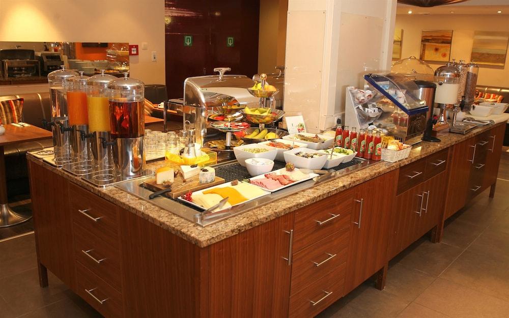 restaurant-cafeteria