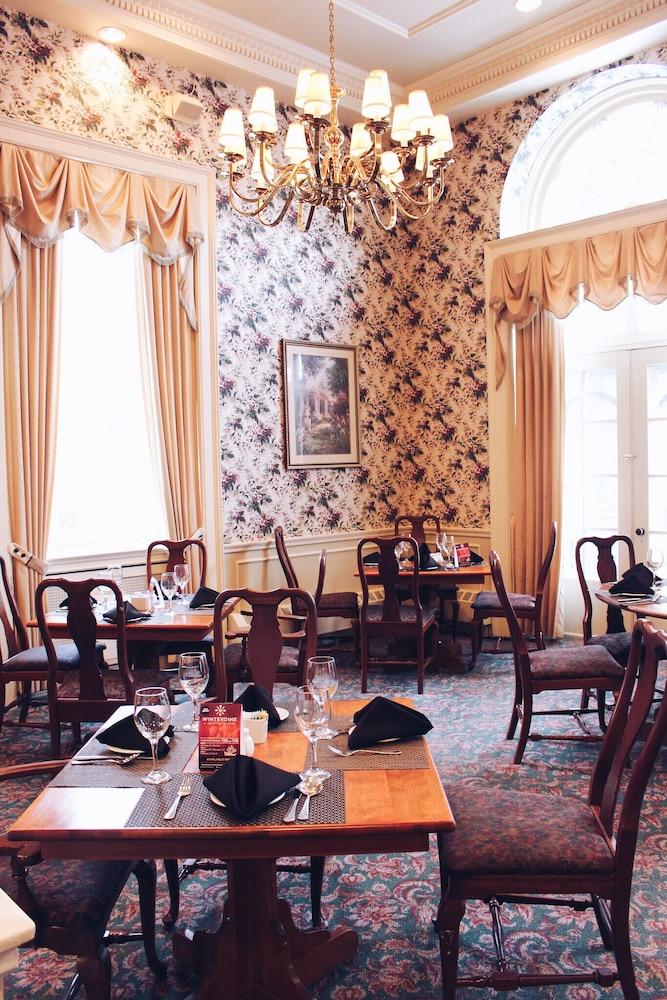 restaurant-cafeteria