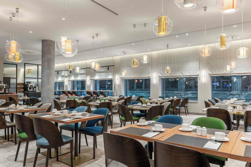 restaurant cafeteria