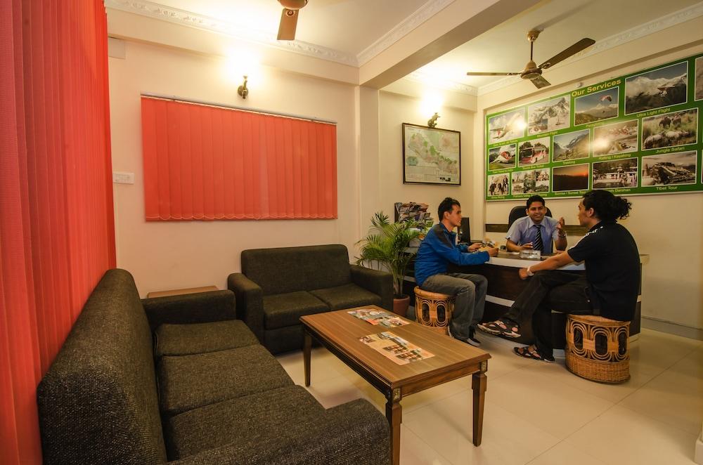lounge