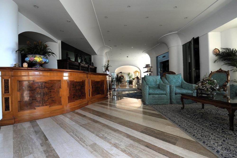 lobby