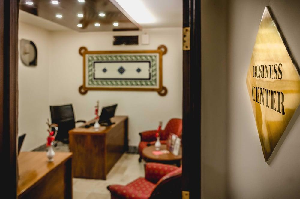 lobby