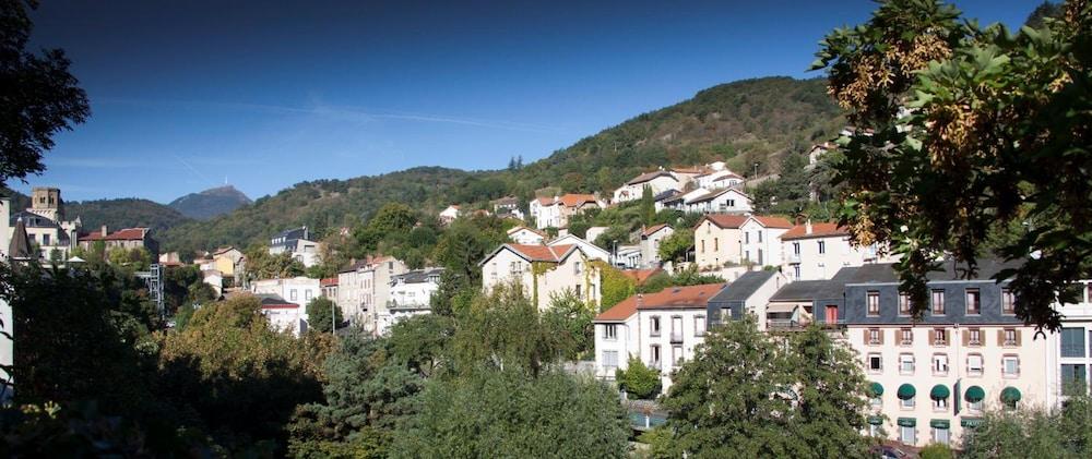 surroundings