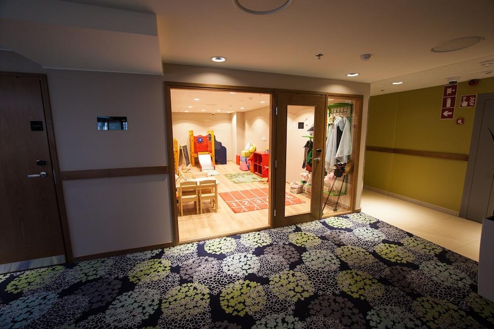lobby