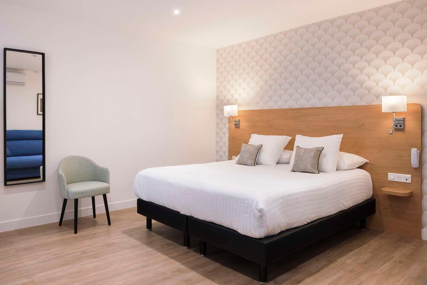 rooms