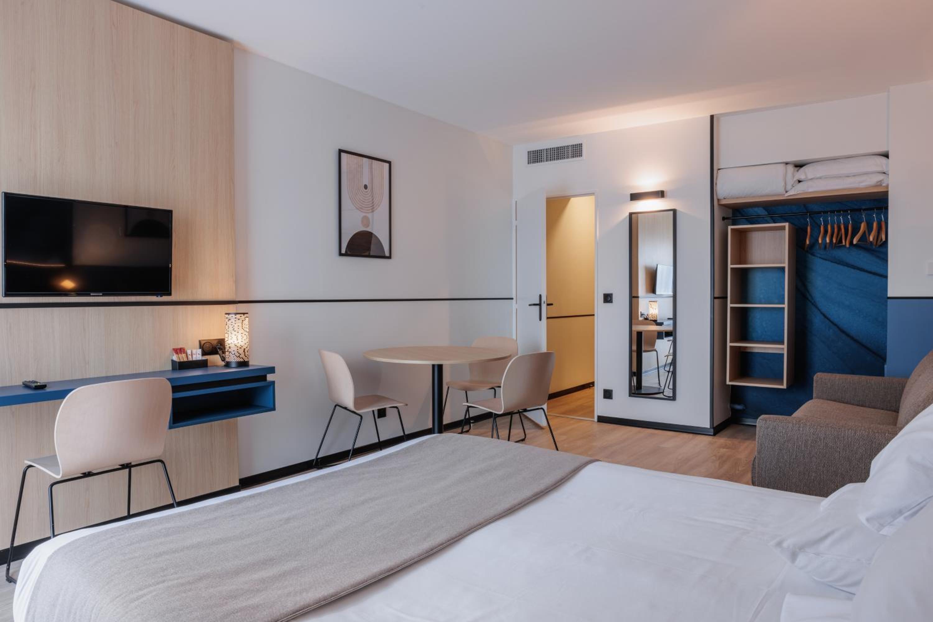 rooms