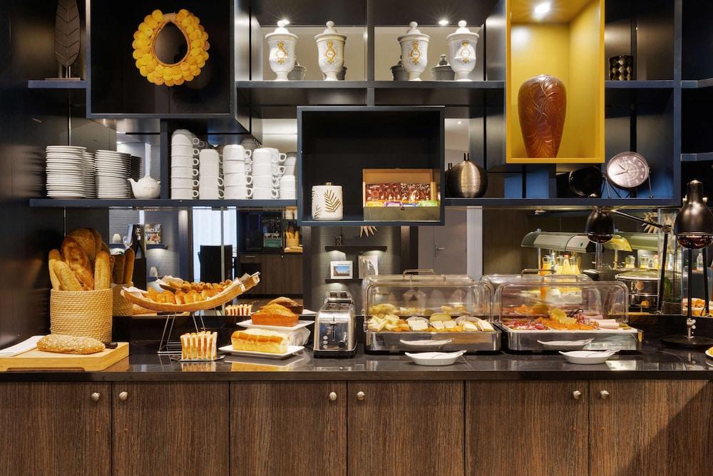 restaurant-cafeteria
