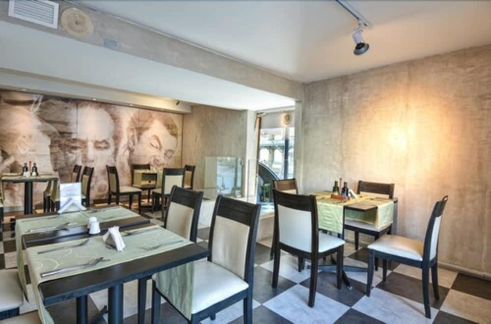 restaurant-cafeteria