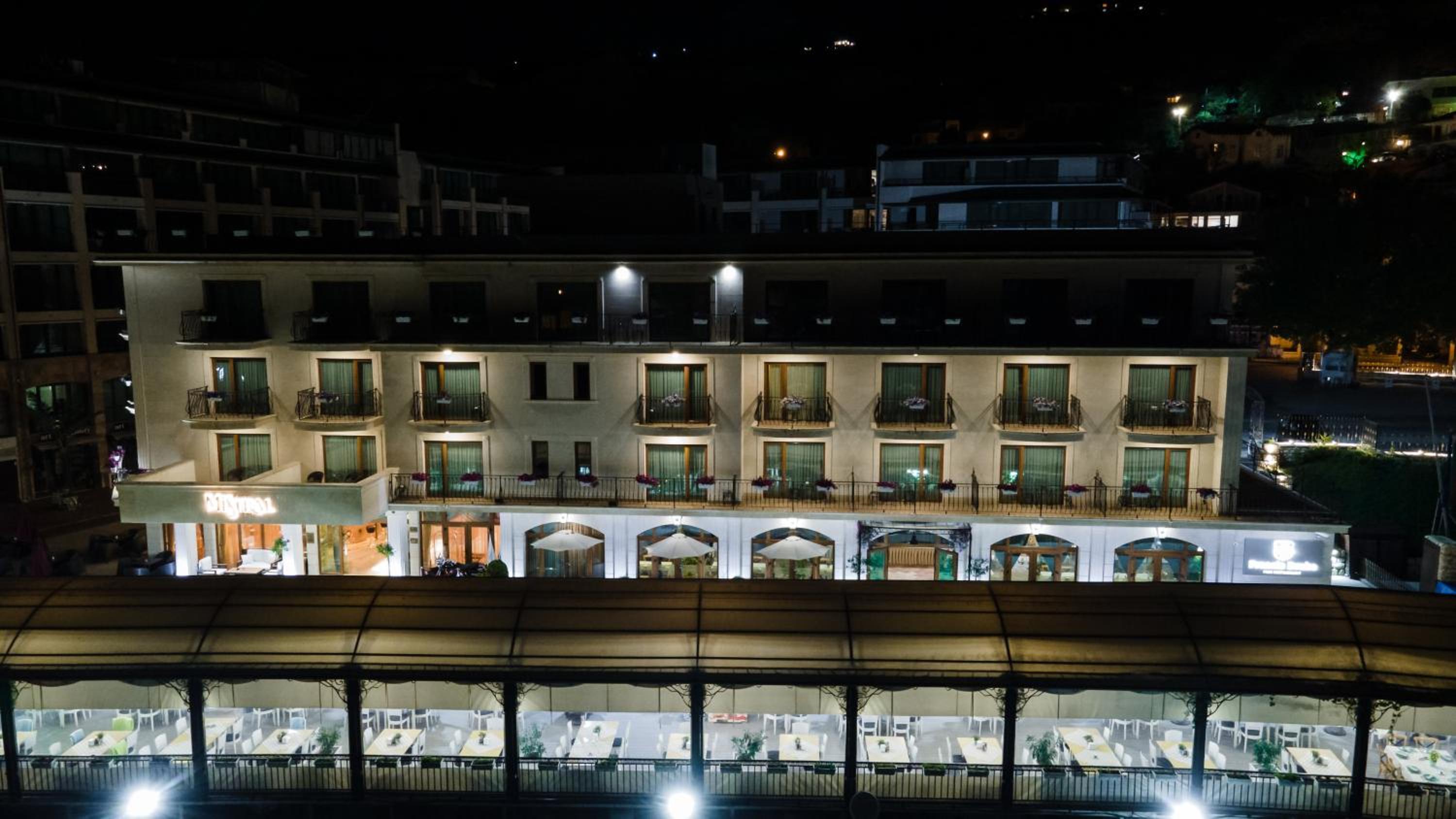 hotel