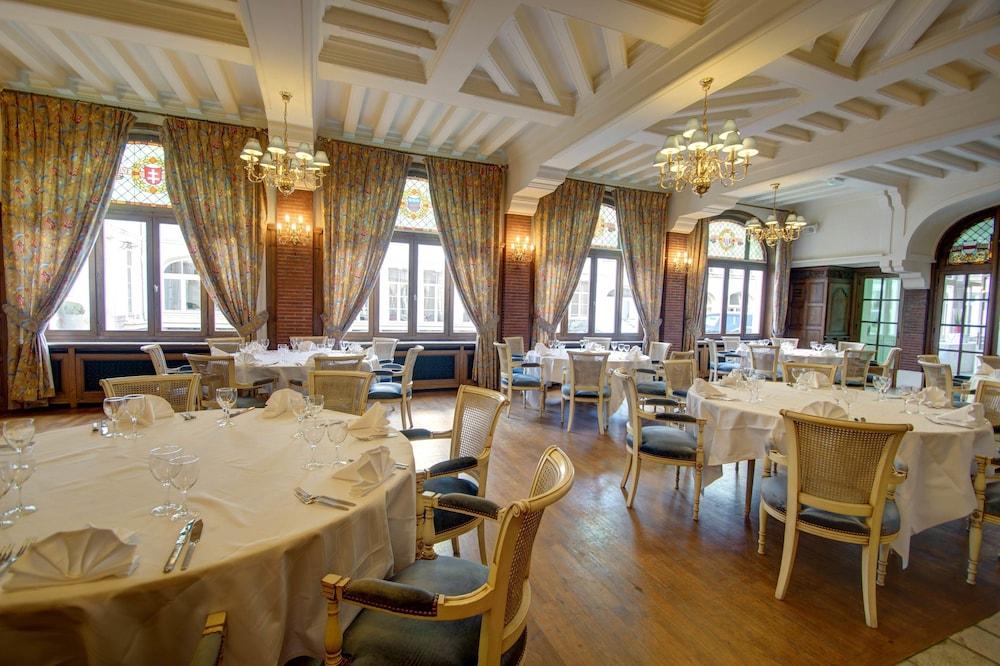 restaurant-cafeteria