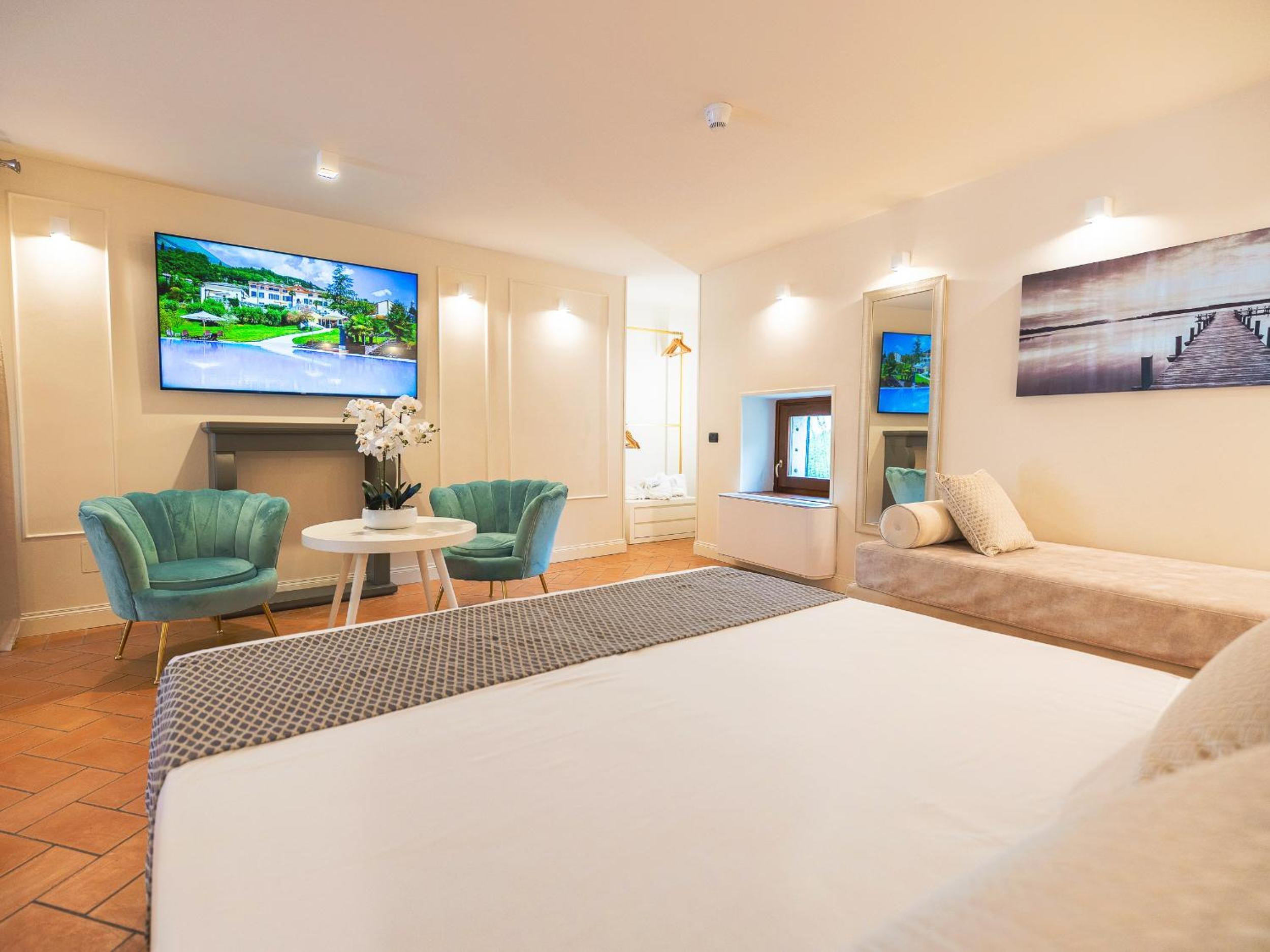 rooms