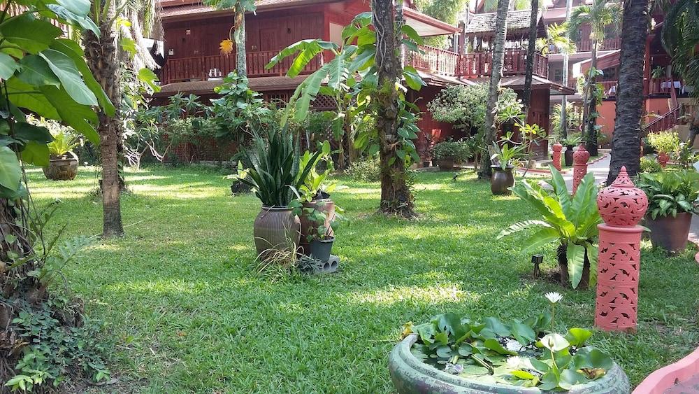 surroundings