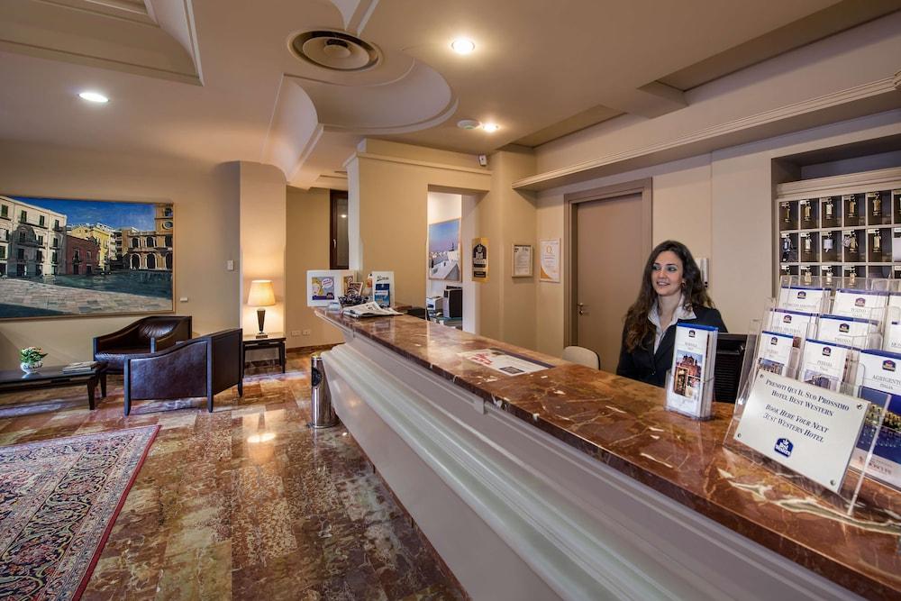 lobby