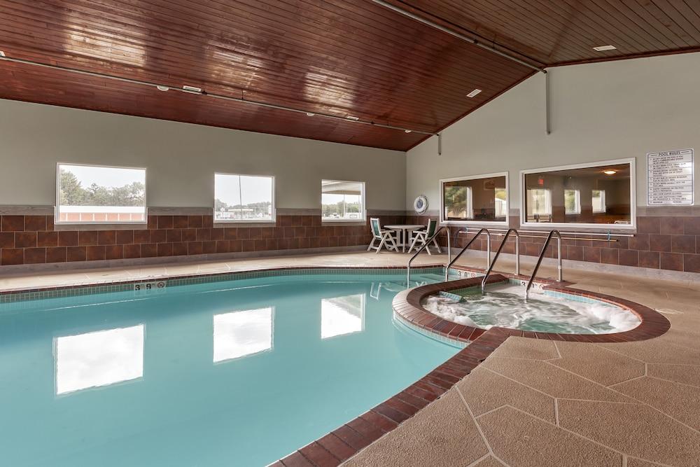 swimming pool spa