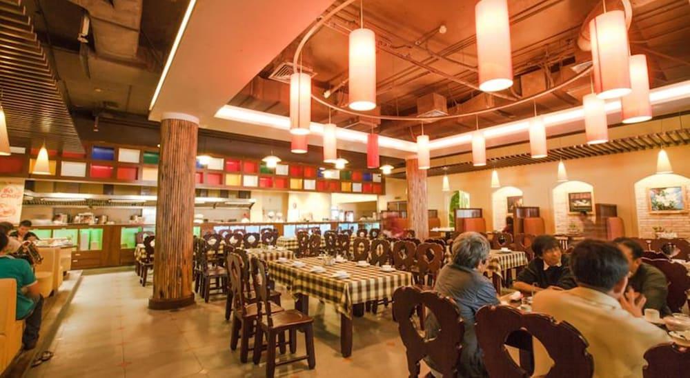 restaurant cafeteria