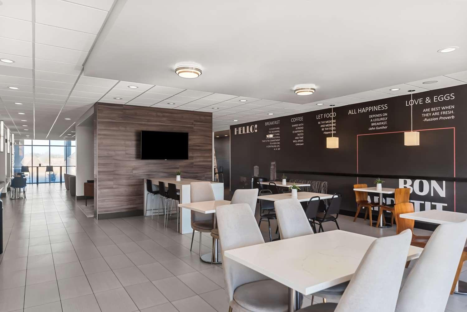 restaurant cafeteria