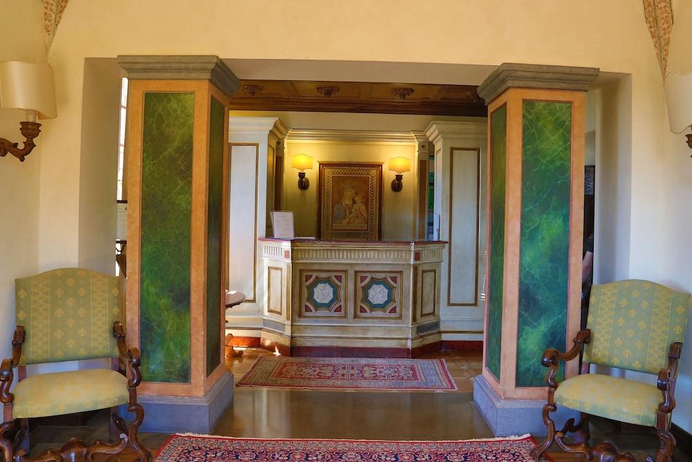 lobby