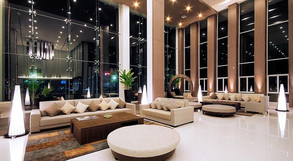 lobby