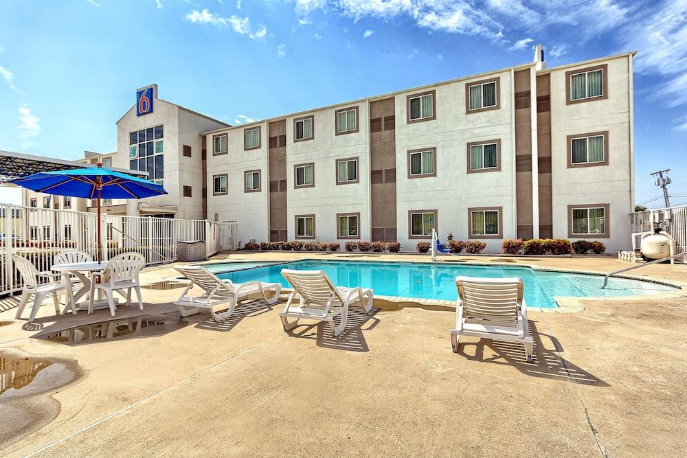 surroundings